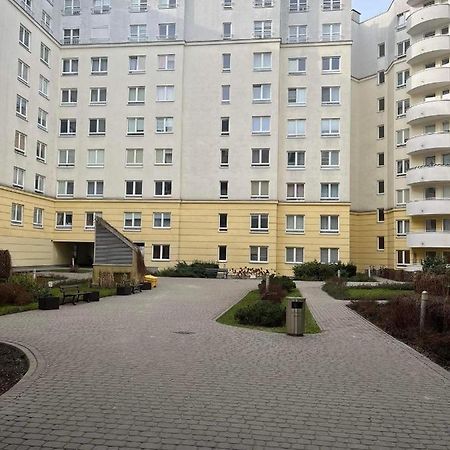 Klimatyzacja - Przy Centrum Onkologii Klinice Novum Dla Pary Badz 4 Osob Warszawa Eksteriør bilde
