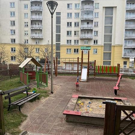 Klimatyzacja - Przy Centrum Onkologii Klinice Novum Dla Pary Badz 4 Osob Warszawa Eksteriør bilde